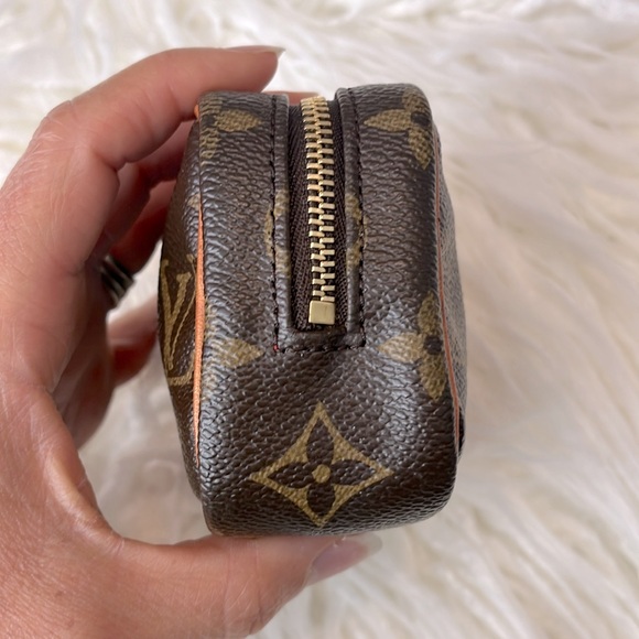 Louis Vuitton Trousse Wapity with Red Interior cosmetic case catch all pouch - Picture 5 of 12